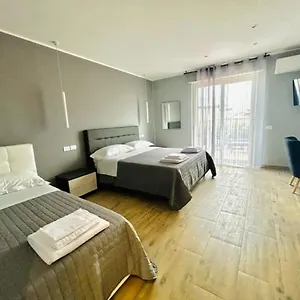 Aqua - And Bed and breakfast